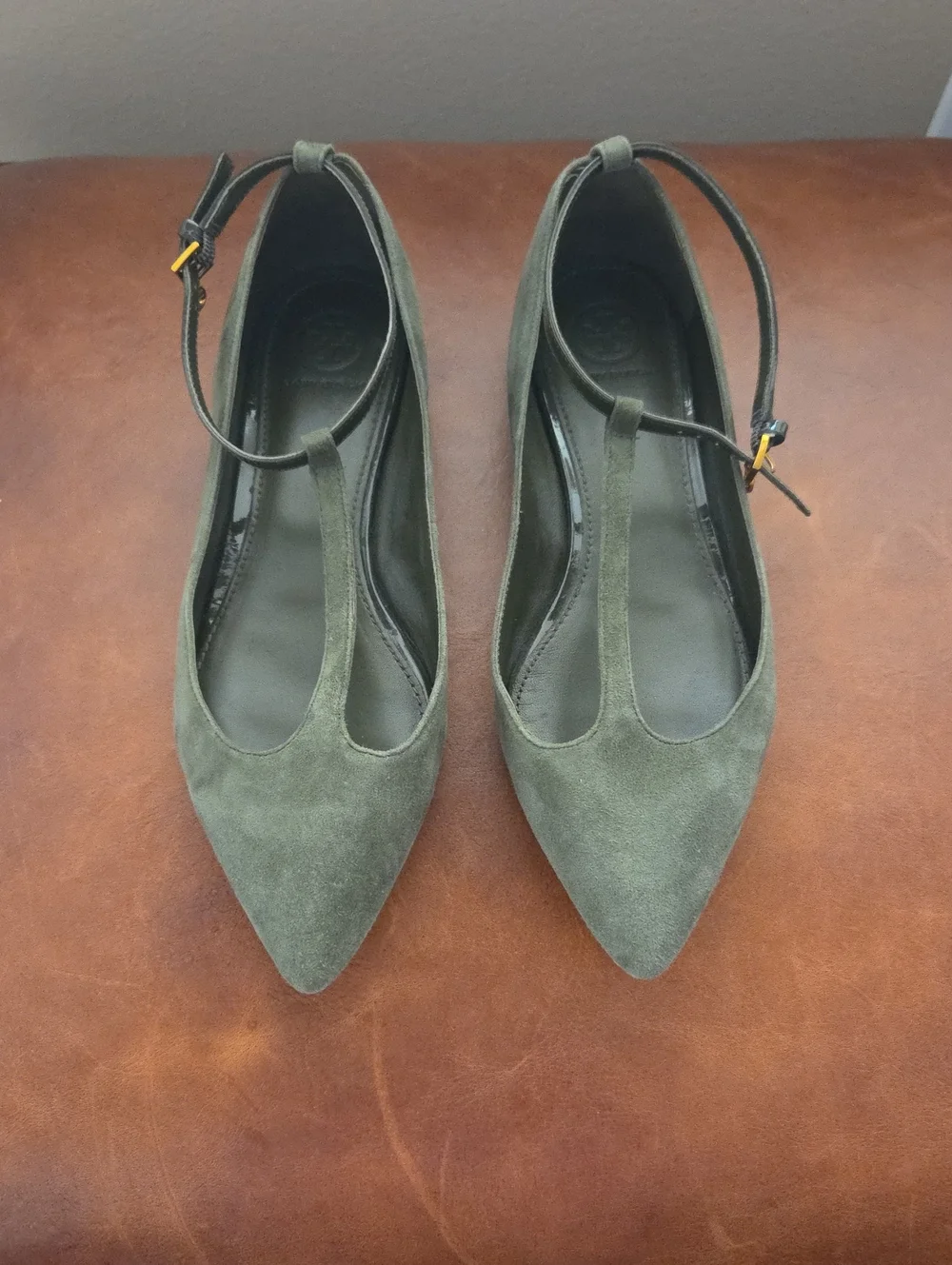 Tory Burch Ashton T-Strap Flats, Olive Green, Size 8M - Picture 1 of 9